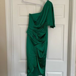 VICI One Shoulder Satin Drape Dress - Emerald